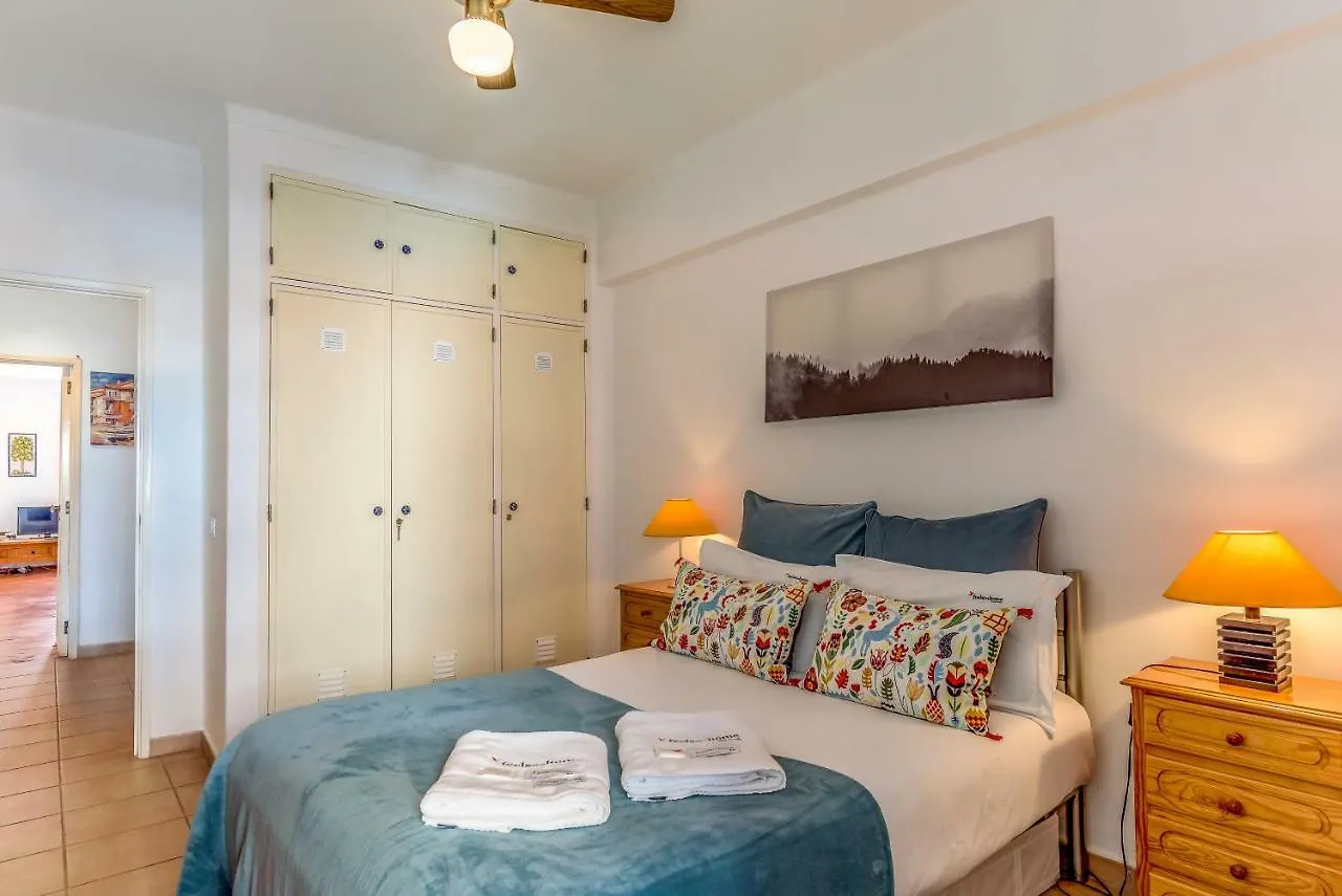 Flh Praia Da Luz Apartment With Balcony